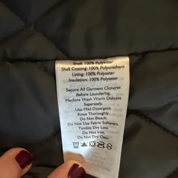 Eddie Bauer Women’s Charcoal Hooded Raincoat - Picture 5 of 6